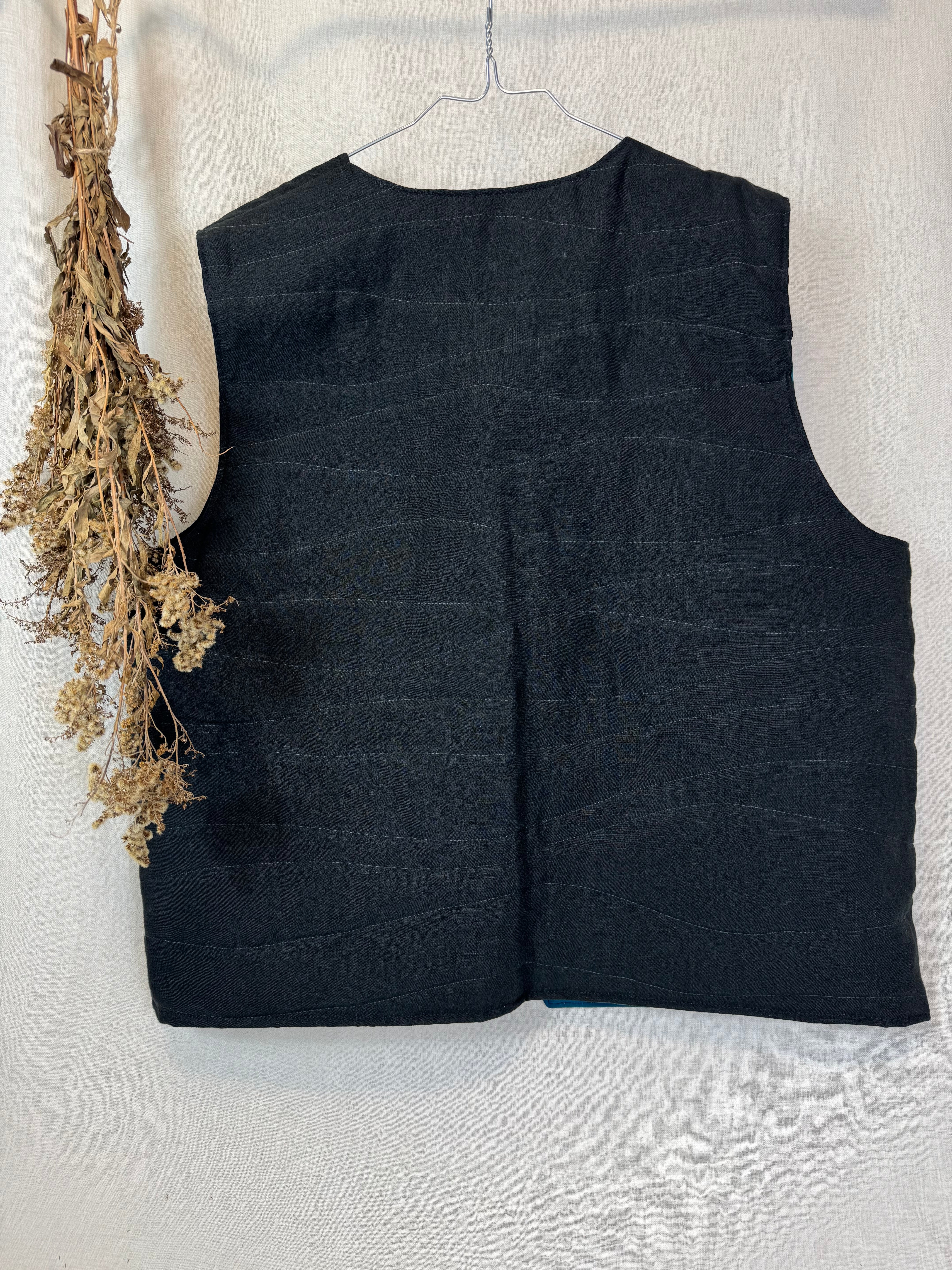 STRIBE VEST 9
