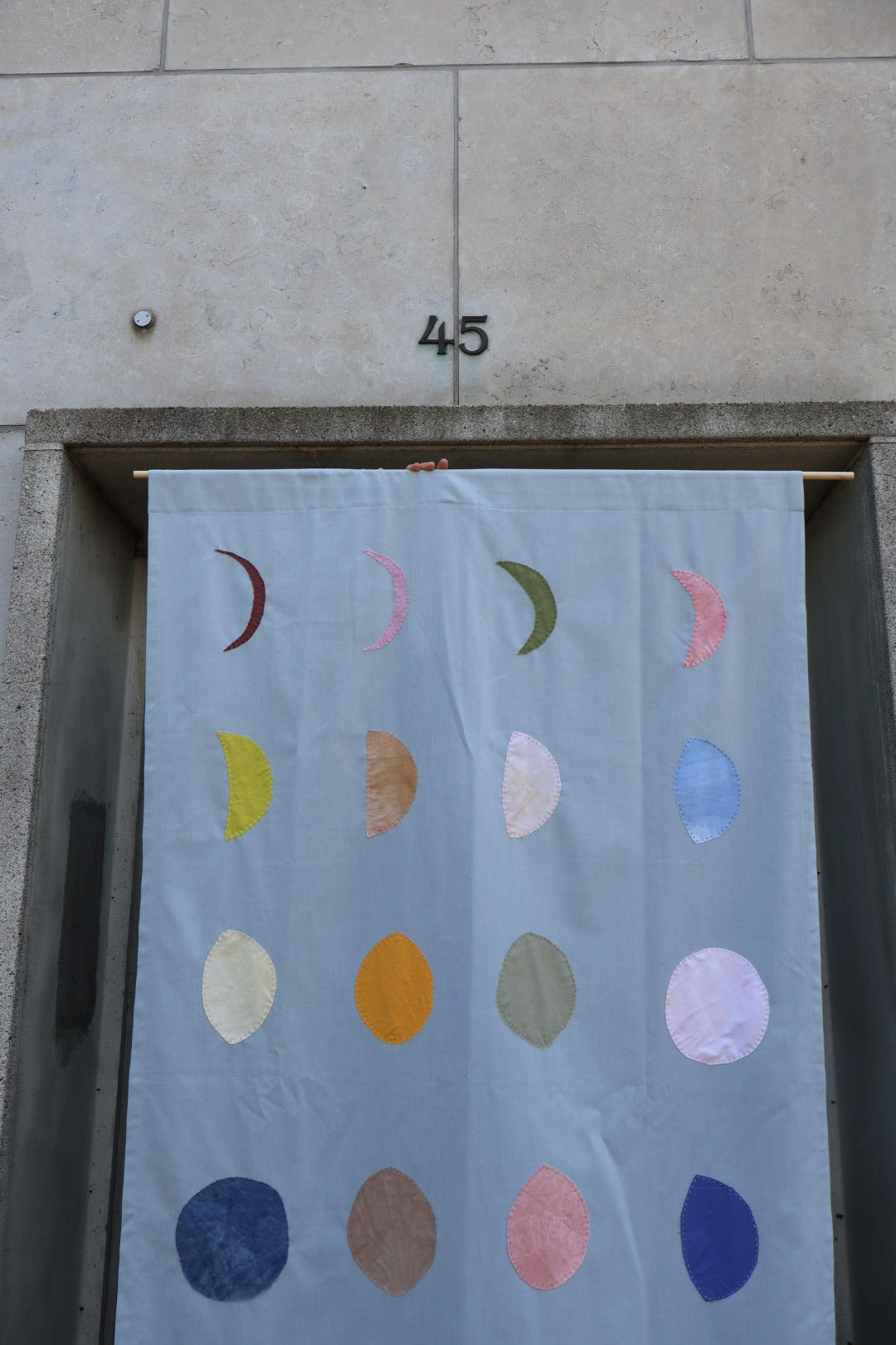 MÅNEFASE 48