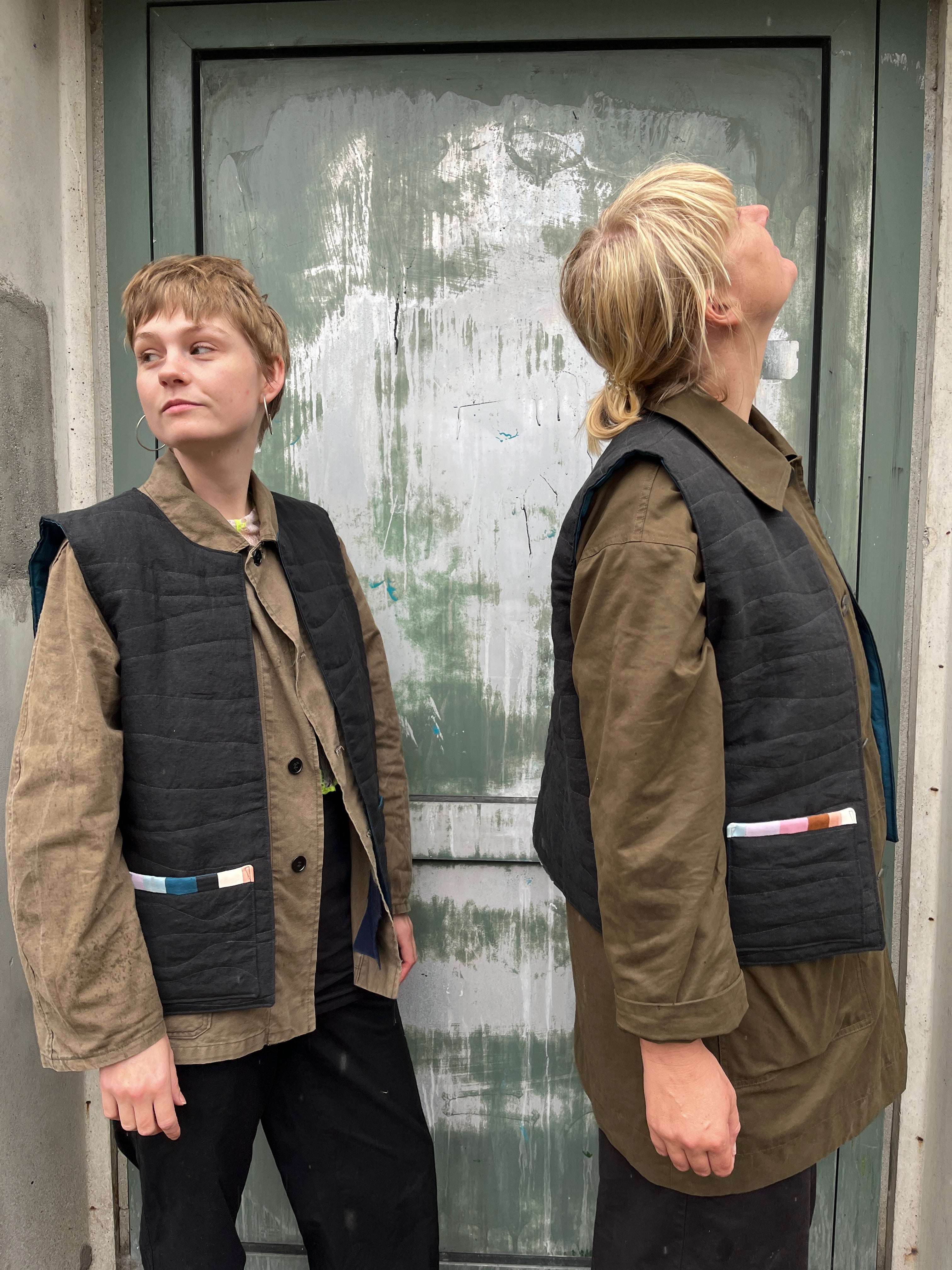 STRIBE VEST 13