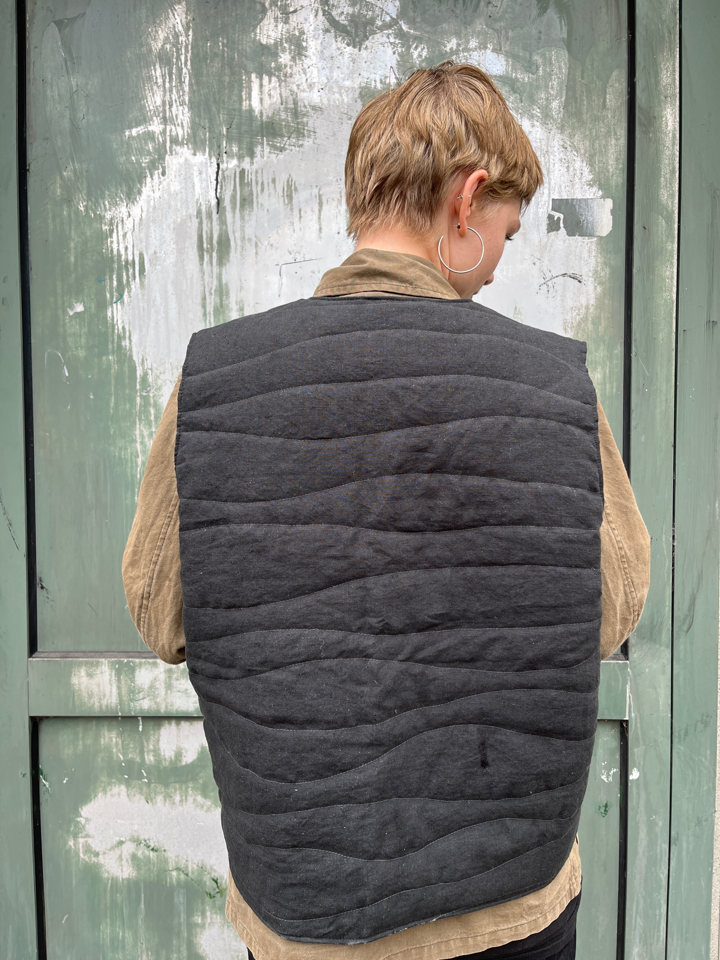 STRIBE VEST 13