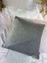 PUDE KVADRAT GRÅ 1